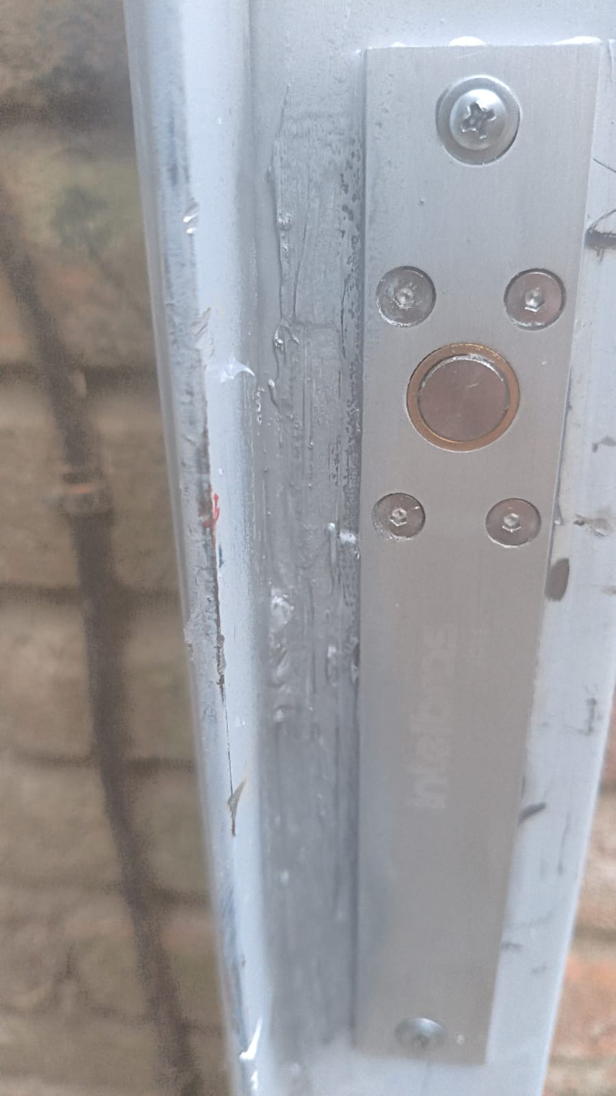Botón de salida para control de acceso